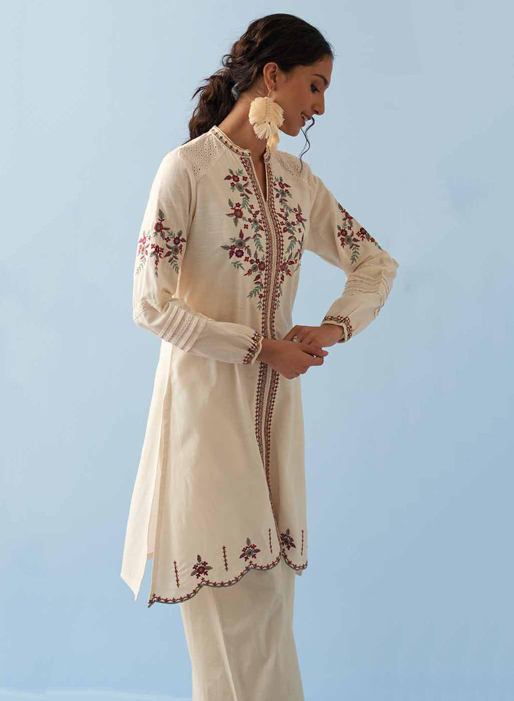 Ivory Embroidered Kurta for Women with Puffed Sleeves - Image 8