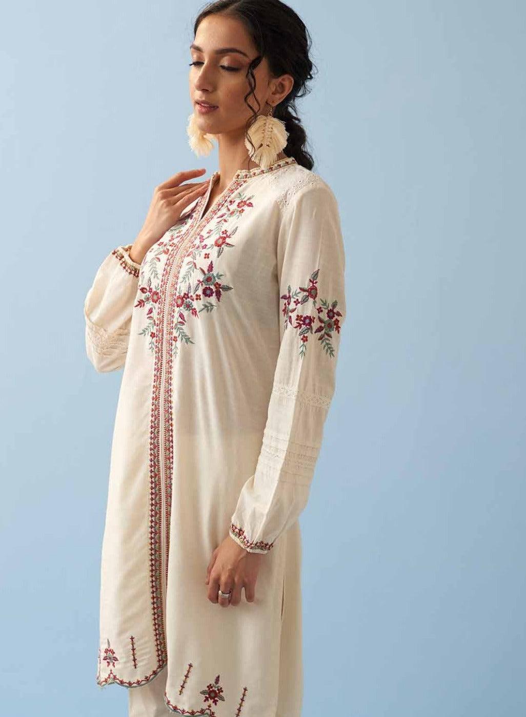 Ivory Embroidered Kurta for Women with Puffed Sleeves - Image 3