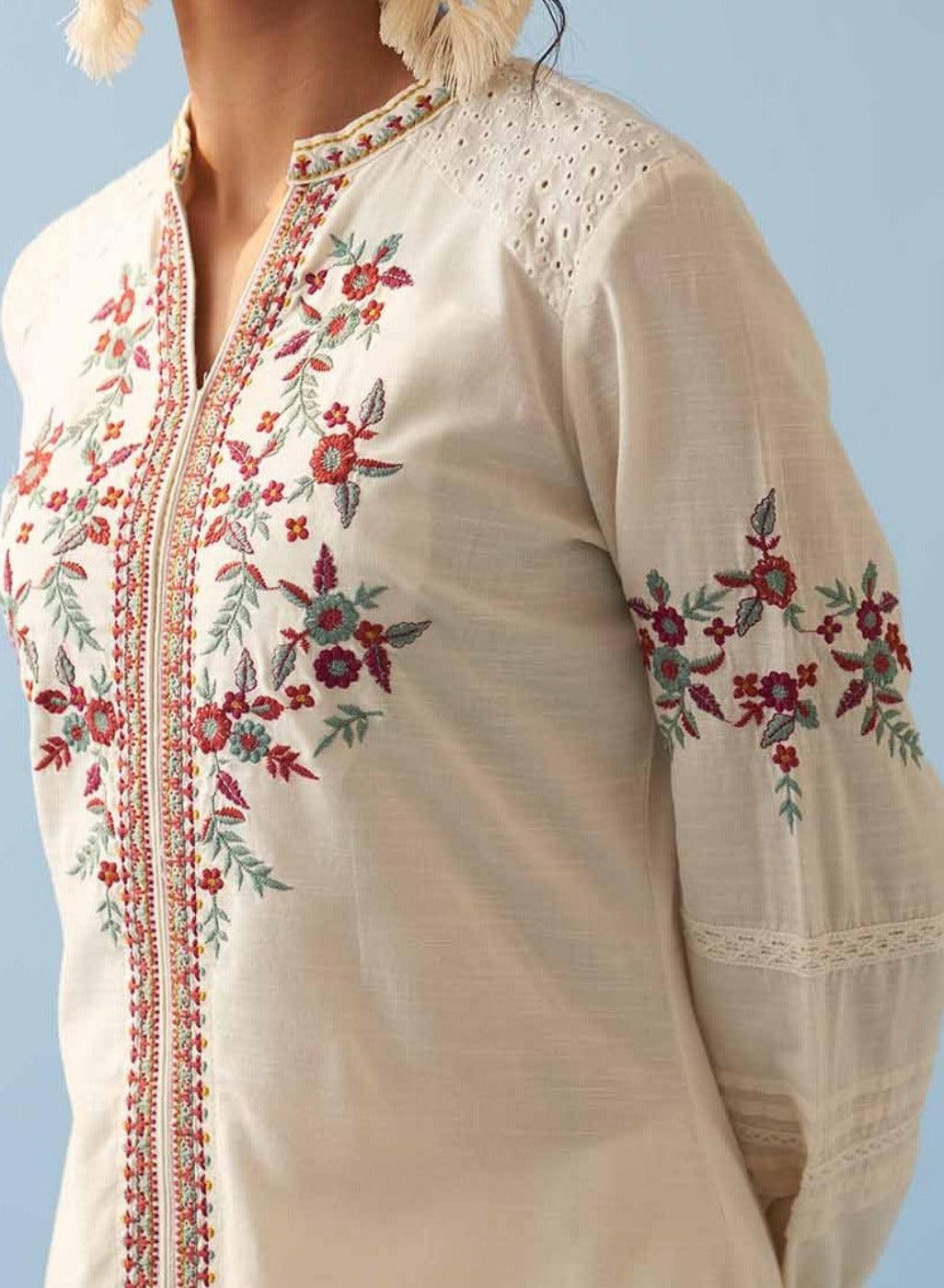 Ivory Embroidered Kurta for Women with Puffed Sleeves - Image 4