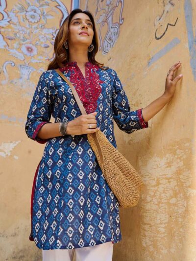Navy Blue Embroidered Straight Kurta