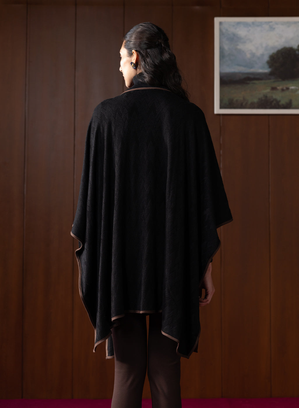 Elowen Black Wool Cape - Image 4