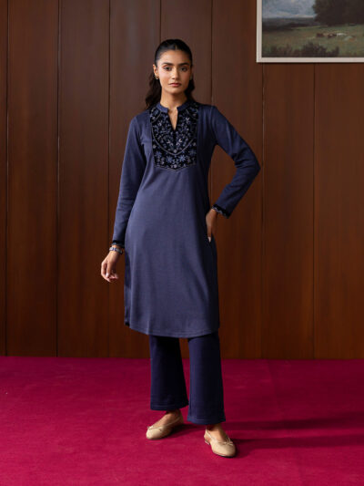 Saraya Navy Embroidered Straight Kurta